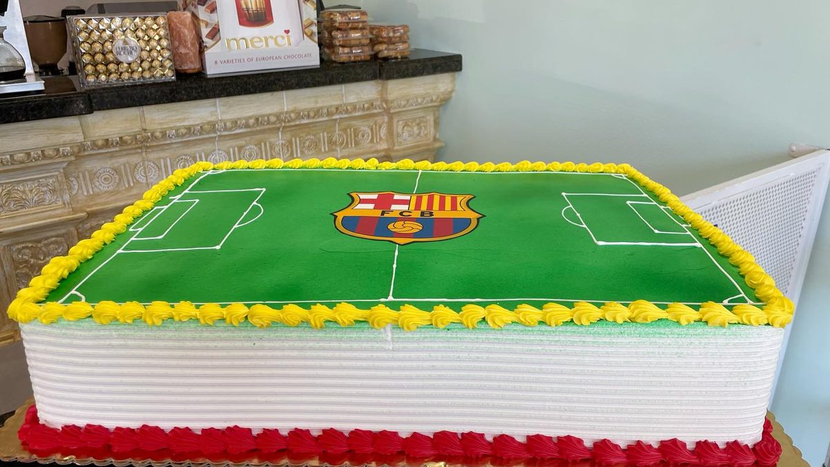 Soccer Field Cake With Yellow Border from Tarzana Bakery